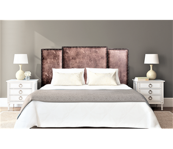 Vintage Custom Stud Bed...